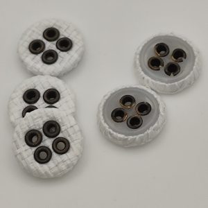 Bouton tréssé Blanc