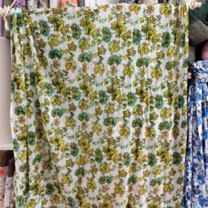 Echarpe fine : Fleur jaune et verte